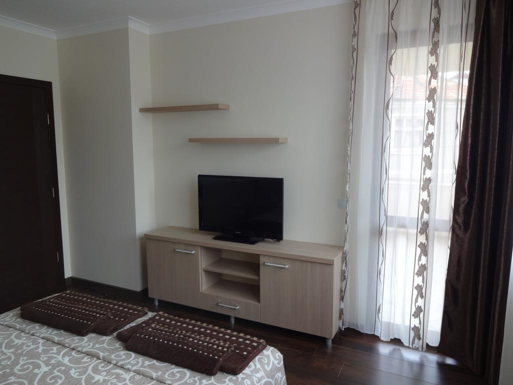 Apartments Dona 체르노모레츠 외부 사진