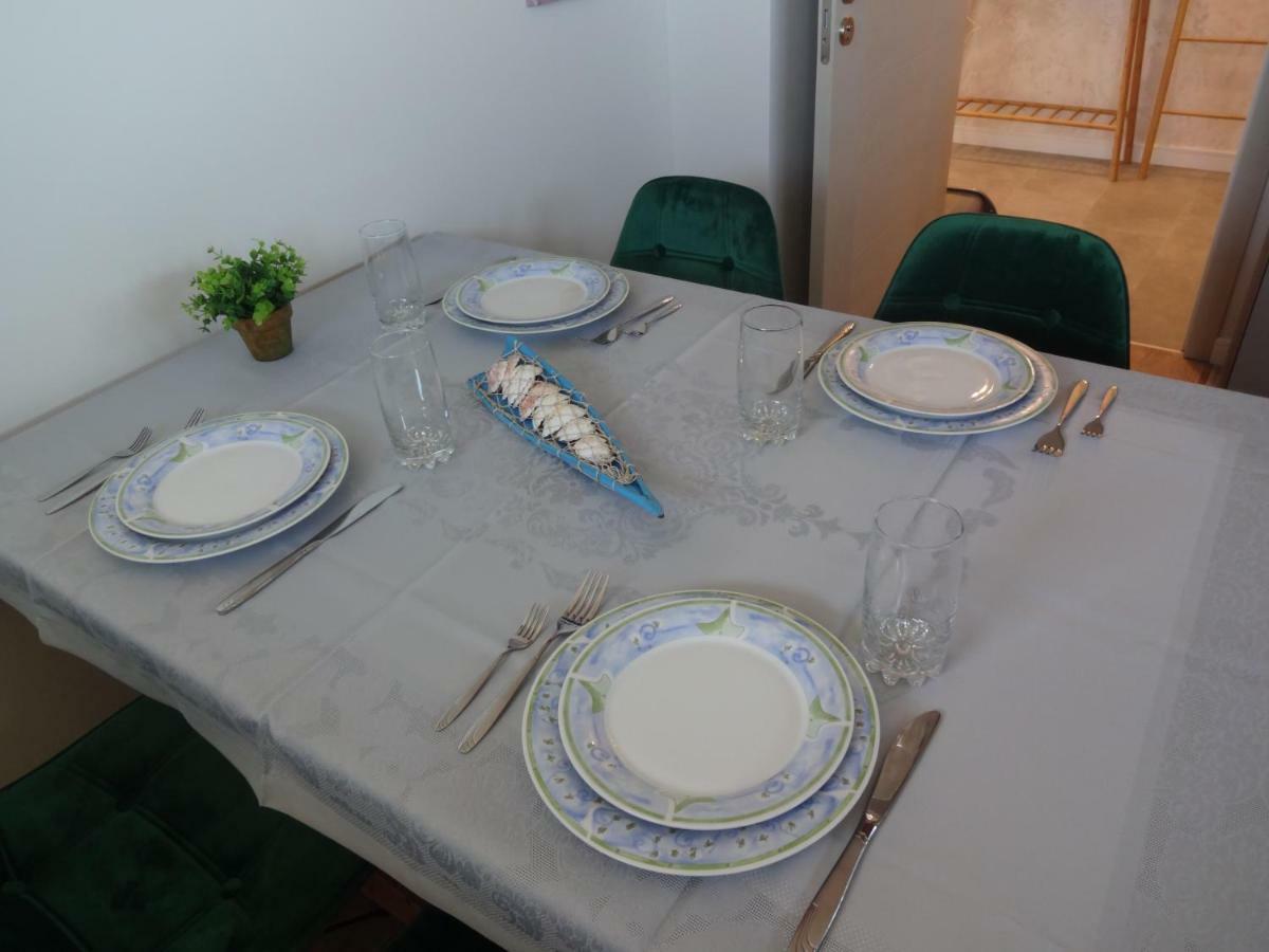 Apartments Dona 체르노모레츠 외부 사진