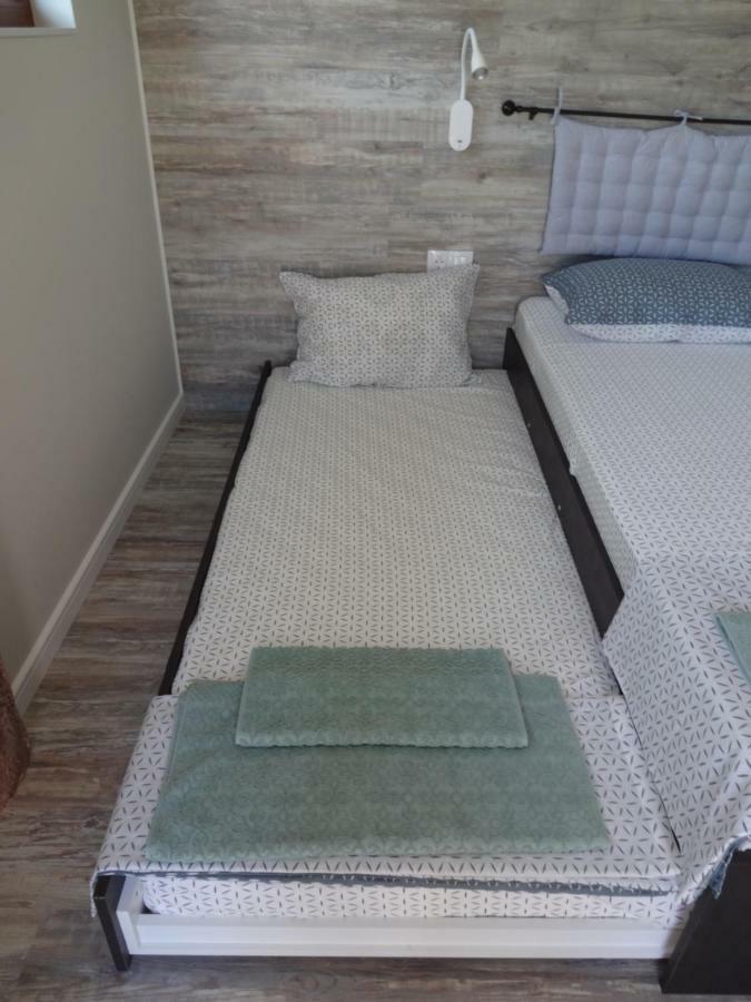 Apartments Dona 체르노모레츠 외부 사진